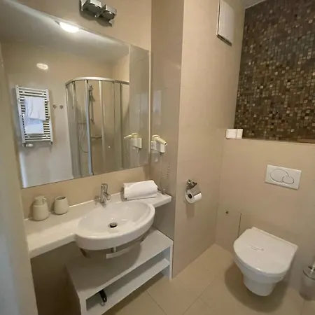 Apartament W Hotelu Diva 4 Osobowy 公寓 *